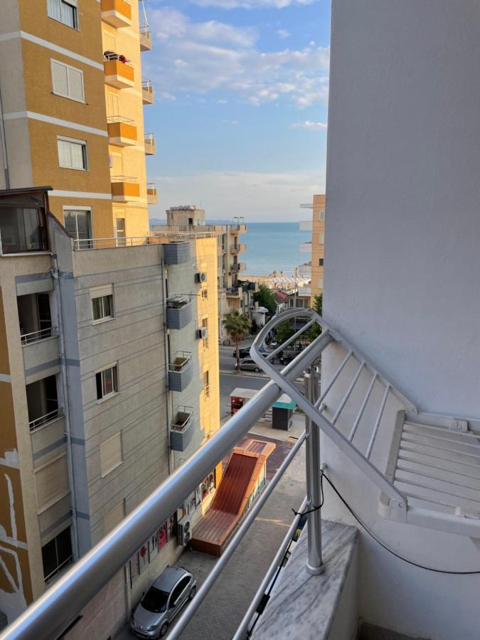 Cano * Durrës